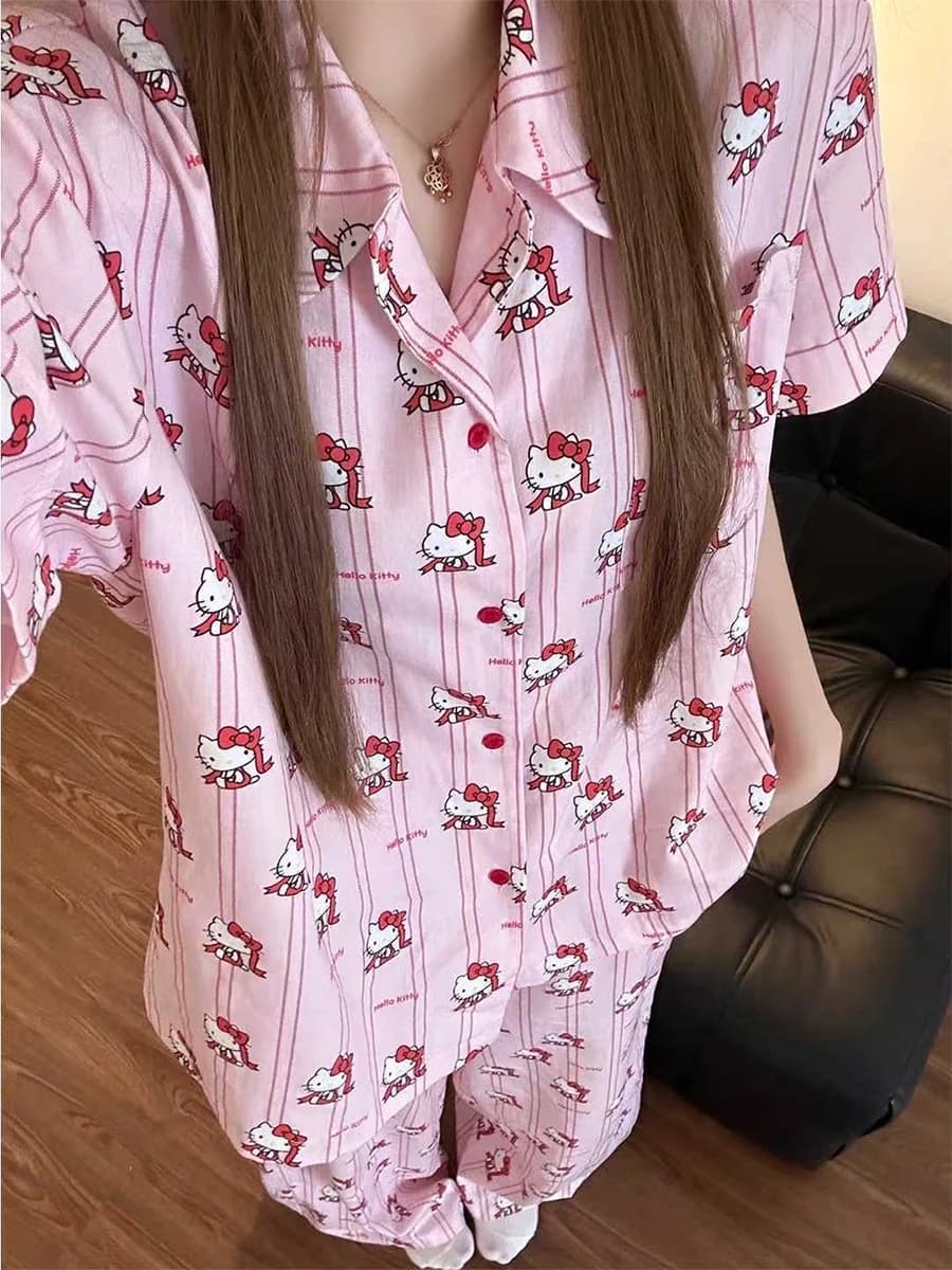 Ensemble pyjama rose Hello Kitty, motif rayé de dessin animé, chemise à manches courtes et pantalon,