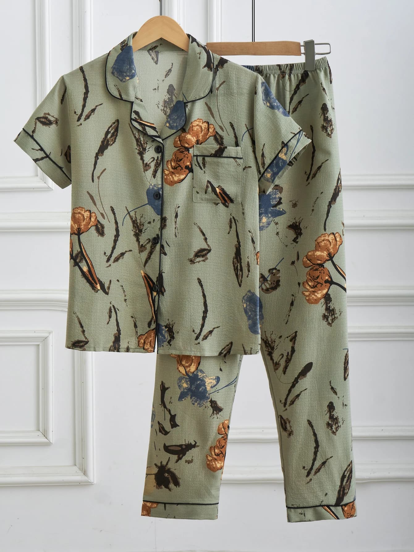 Pyjama rétro vert à fleurs pour femmes, vêtements de nuit décontractés à manches courtes et pantalon