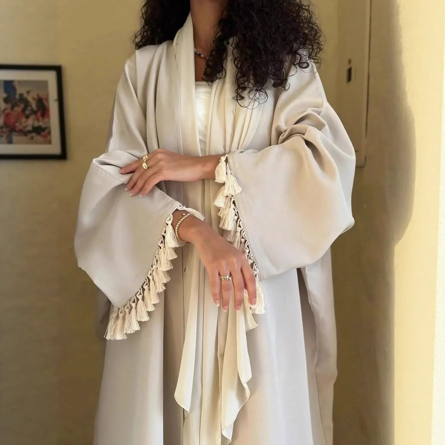 Dubai Abbayas pour femmes Robe musulmane Abayas ouvertes Kimono à franges Cardigan Caftan Marocain F