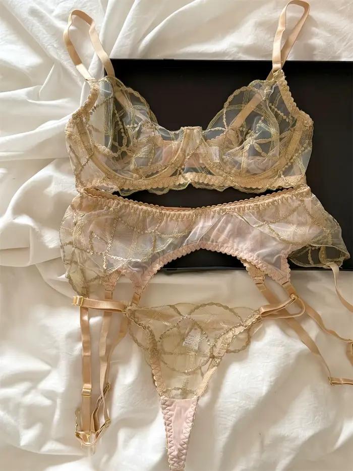 Ensemble de lingerie trois pièces pour femme, slip en dentelle fine, couleur champagne, grand touche
