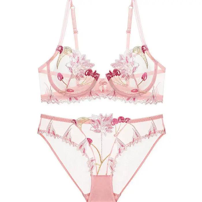 Soutien-gorge de luxe sexy en dentelle brodée cerise