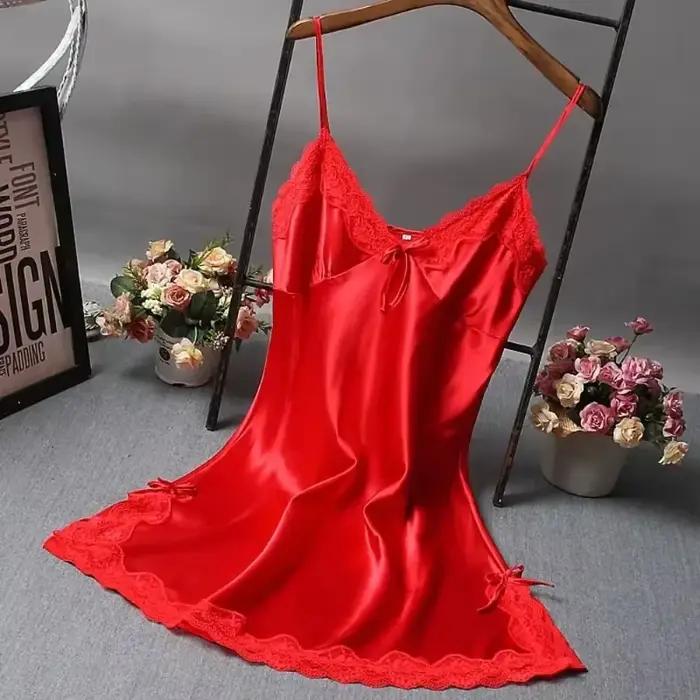 Chemise de nuit sexy en dentelle patchwork pour femmes vêtements de nuit style sexy occasion romantique ou soirée entre amies polyester confortable et facile à entretenir