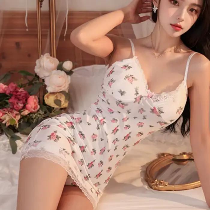 Chemise de nuit dentelle fragmentée