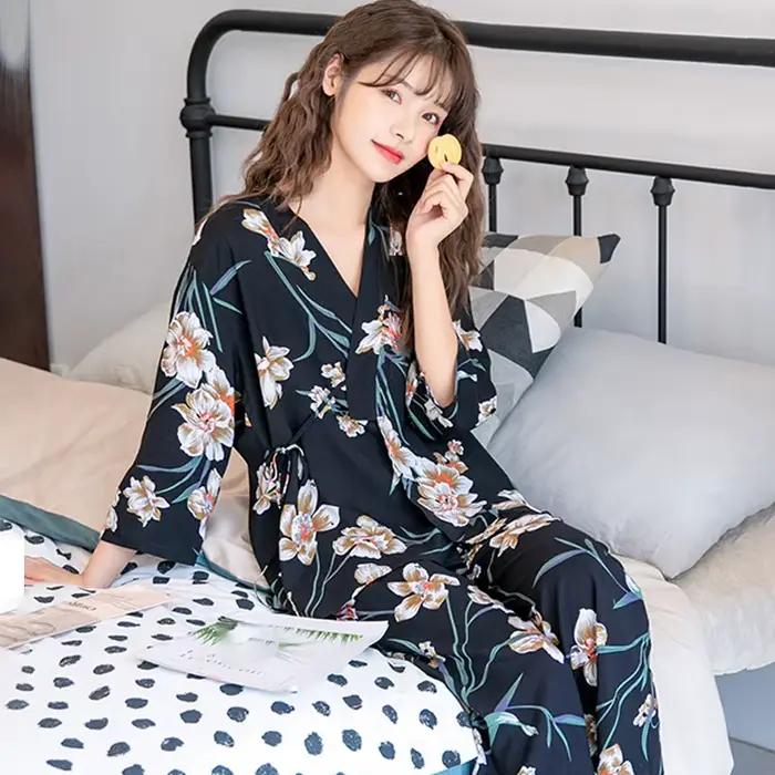 Ensemble de robe d'impression de fleurs Femmes Pyjamas Ensembles Vêtements De Nuit Sexy Lingeries Imprimé Floral