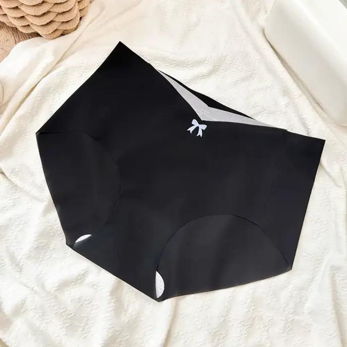 Culottes transparentes en soie glacée avec nœud