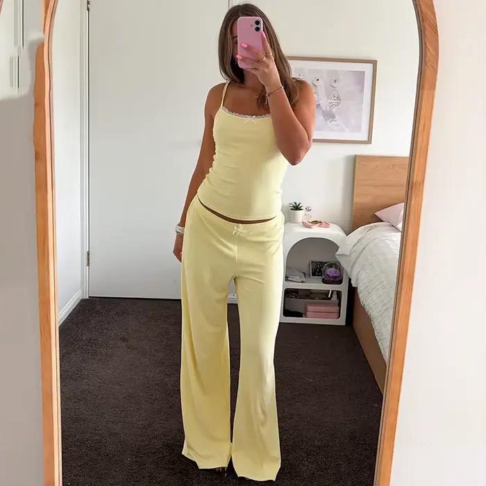 Ensemble pyjama Hiloc pour femme, débardeur côtelé doux et pantalon, avec dentelle, confortable et extensible, vêtements de détente 2 pièces, Nouvelle collection Printemps 2026