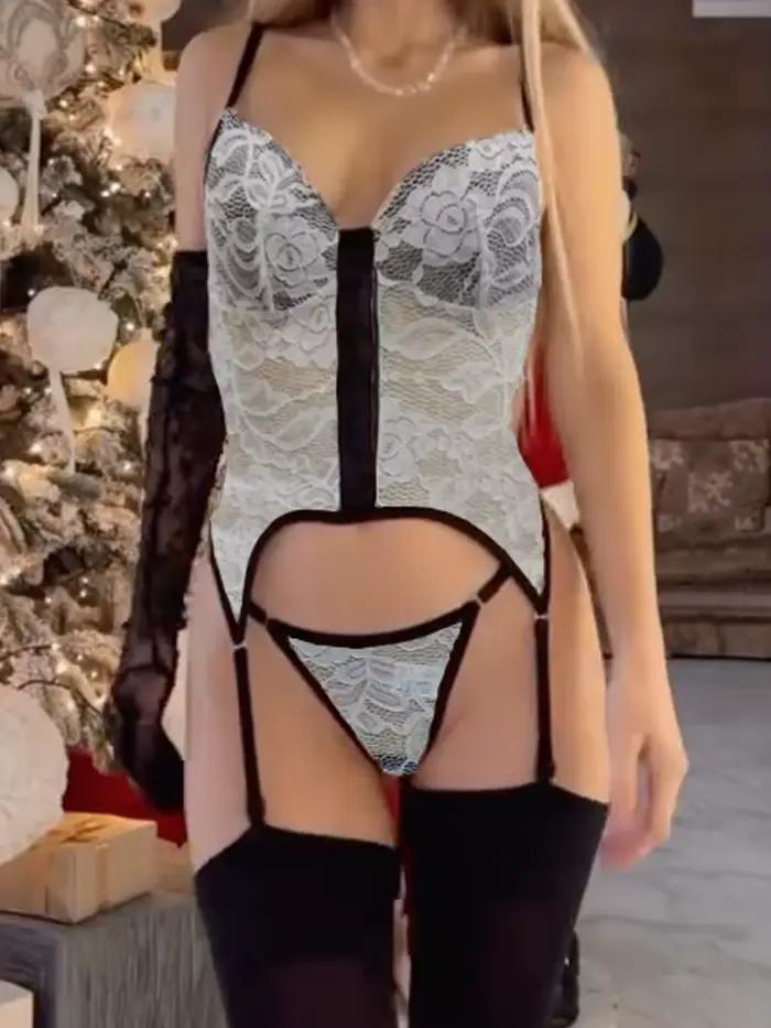 Ensemble de lingerie élégant pour femme Belamimi Willowy, corset et string 2 pièces avec bas, motif floral, baleines et volants, kit intime amincissant