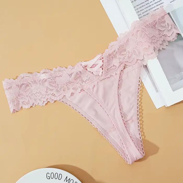 String Sexy en dentelle pour femmes, sous-vêtements taille basse, string transparent, respirant, confortable, couleur unie, détail de nœud, usage quotidien