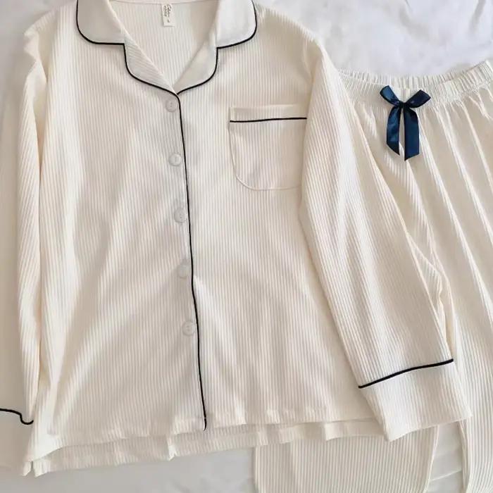 Pyjama en coton à manches longues pour femmes