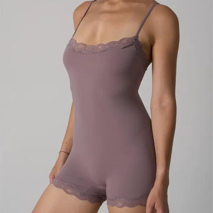 Femmes chaudes Sexy dentelle Patchwork body sport FitnessSkinny Shaperwear Camisole col carré Spaghetti sangle minceur moulante