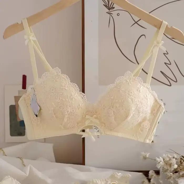 Soutien-gorge push-up en dentelle respirante à nœud papillon fin
