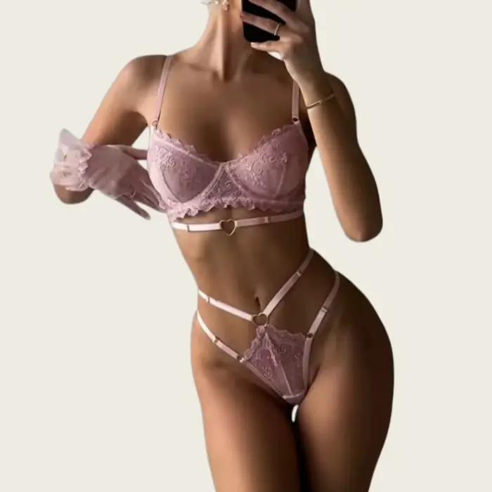 Ensemble de lingerie romantique rose pour femmes, soutien-gorge en dentelle sensuel, string, collier, 3 pièces, sexy, décoré d'un anneau en forme de cœur, costume intime mignon pour filles, sissy