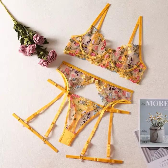 HIMEALAVO Lingerie sensuelle sous-vêtements en dentelle broderie transparente jarretelles 3 pièces fantaisie beaux kits de soins de la peau courts intimes