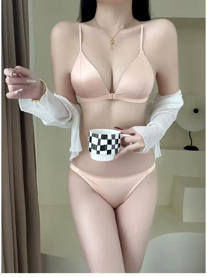 Bralette triangulaire française élégante