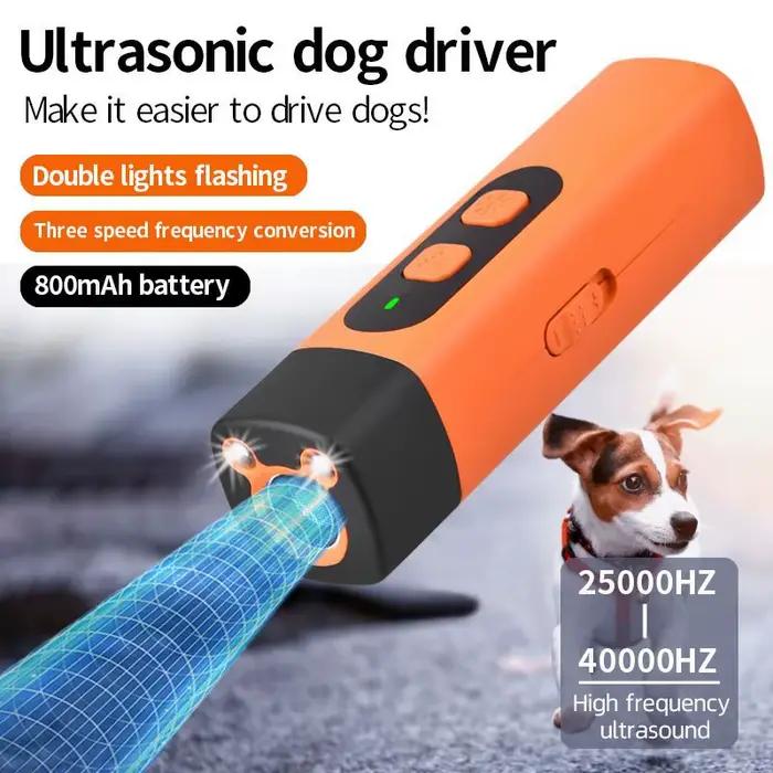 Dispositif de dressage pour animaux de compagnie, dispositif de contrôle rechargeable à ultrasons pour empêcher les chiens de aboyer