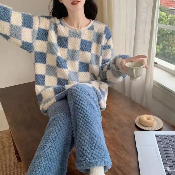 Vêtements pour femmes pyjamas hiver épaissir garder au chaud mode Hit produit extérieur à la maison exquis mignon quatre saisons voyage