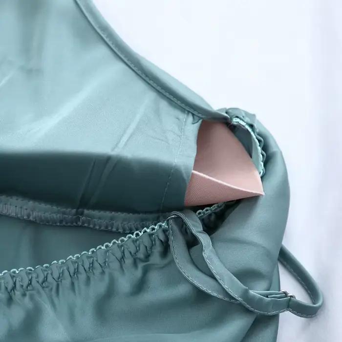 Ensemble de pyjamas sexy NIUNIUSHOW en polyester, avec coussinets de poitrine, disponible en plusieurs couleurs et tailles, idéal pour les nuits romantiques et les occasions spéciales