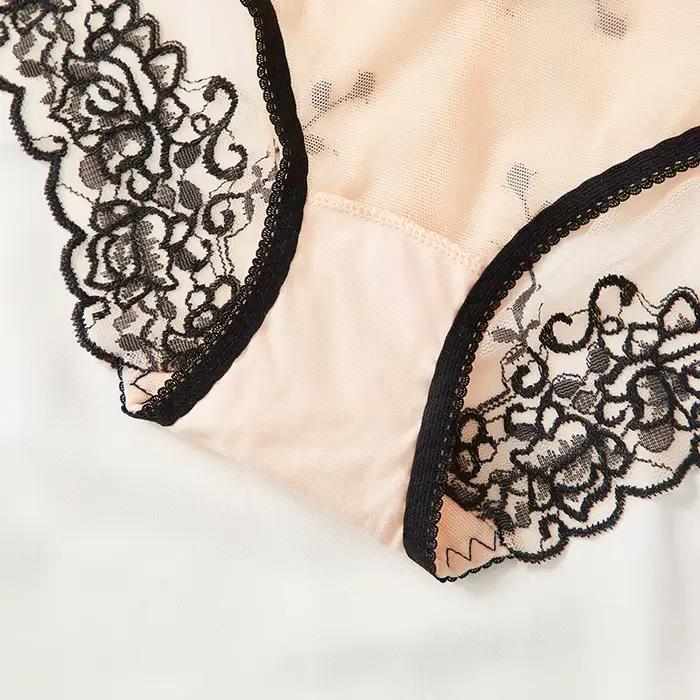 BANNIROU – culotte en maille brodée pour femme