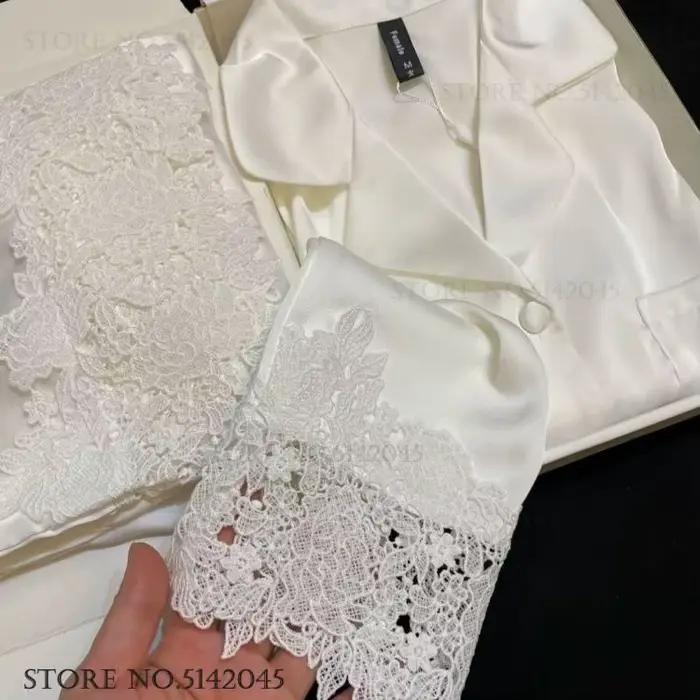 Ensemble de pyjamas de luxe pour femmes en satin de soie avec dentelle, vêtements de nuit élégants pour la maison et occasions spéciales