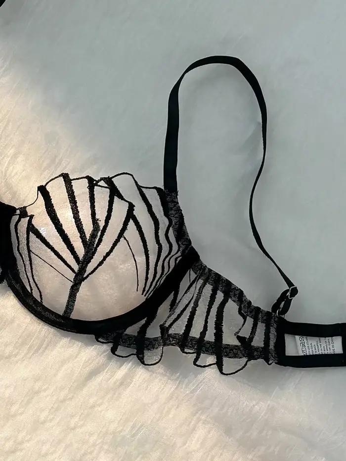 Ensemble de Lingerie brodée avec bonnet de poitrine festonné noir pour femmes