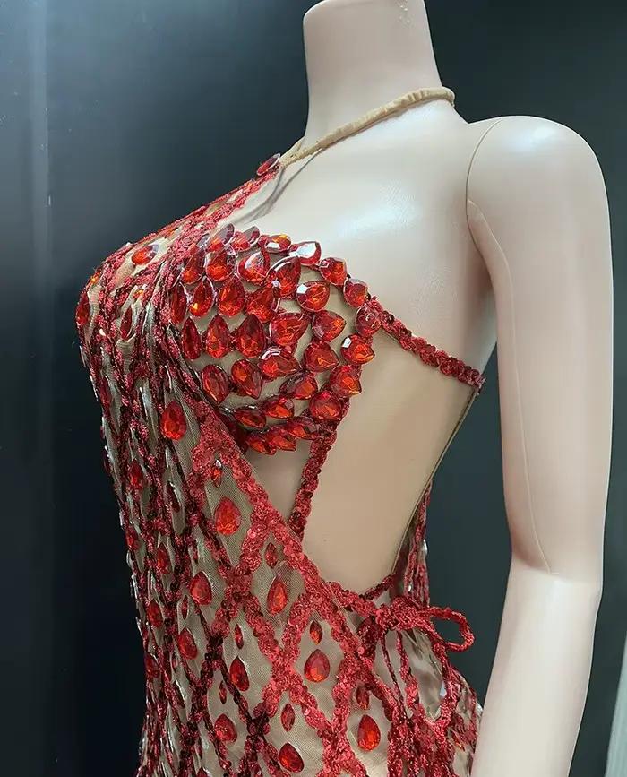 Femmes Sexy anniversaire robe scintillante Plaid paillettes licou moulante Mini célébrité soirée Club fête une pièce robes de nuit