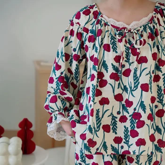 Pyjama en dentelle de qualité supérieure pour femmes