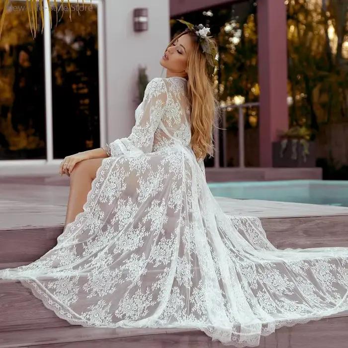 Chemise de nuit longue transparente en dentelle blanche
