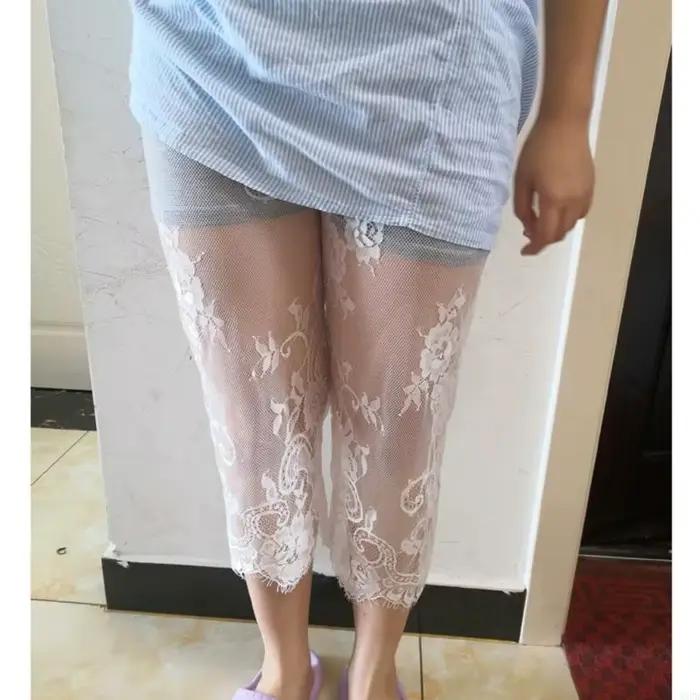 Les femmes sous jupe extensible pantalon recadré voir à travers lacet fleur Capris Leggings Sheer Mesh Sous-pants Half