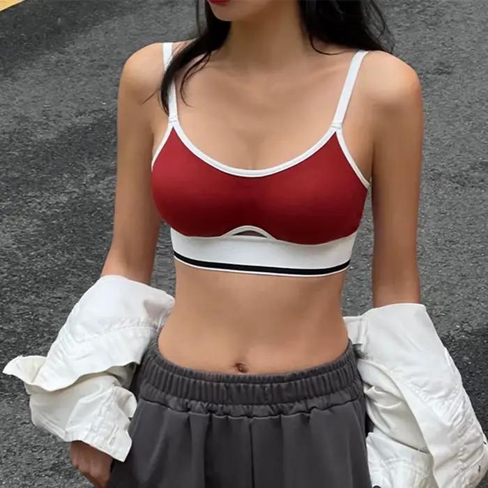 Soutien-gorge de sport pour femmes avec petits seins