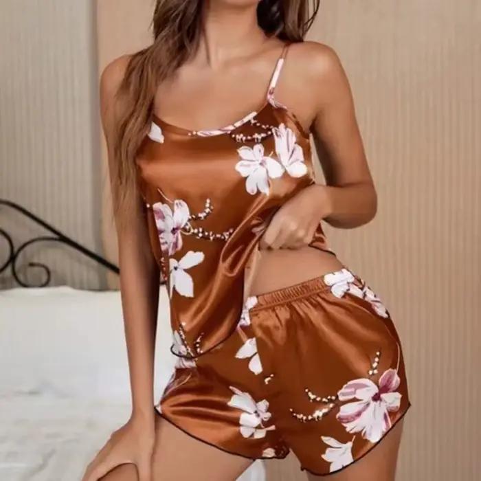 Vêtements de nuit pour femmes