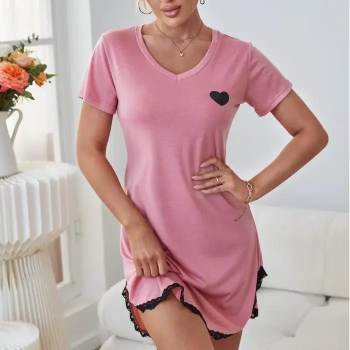 Chemise de nuit d'été pour femme à imprimé 'Love' - Vêtement