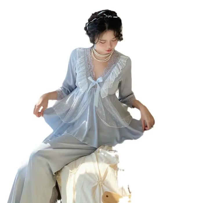 Ensemble pyjama en dentelle à manches longues pour femme
