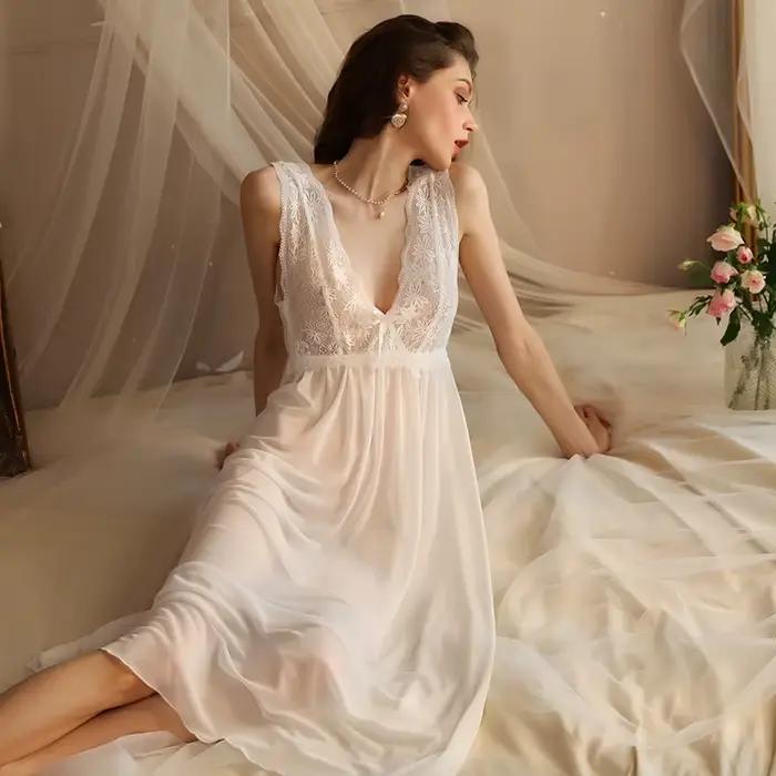 Robe de nuit de mariage longue en dentelle pour femme