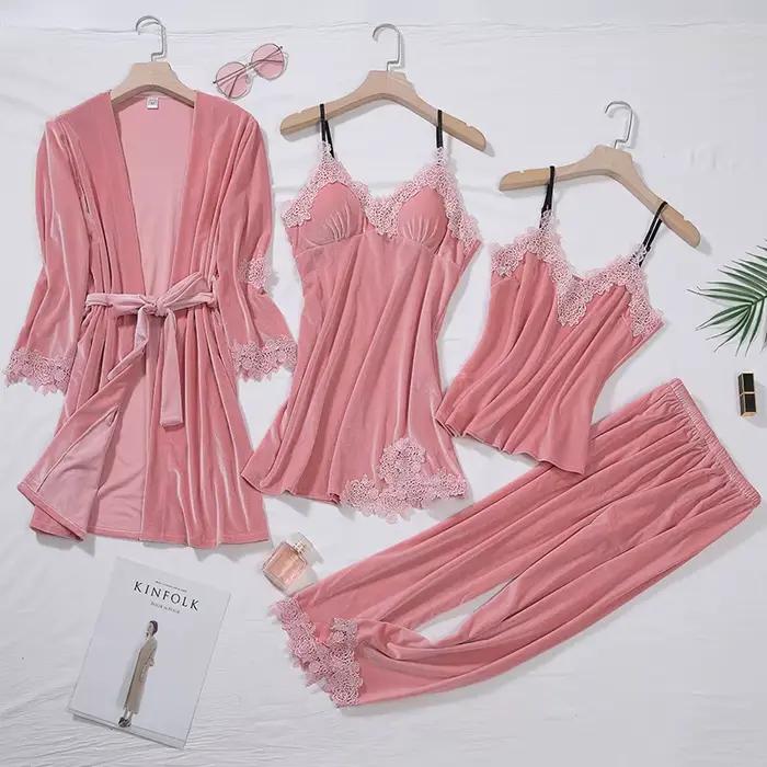 Ensemble de pyjama décontracté en velours 4 pièces pour femme