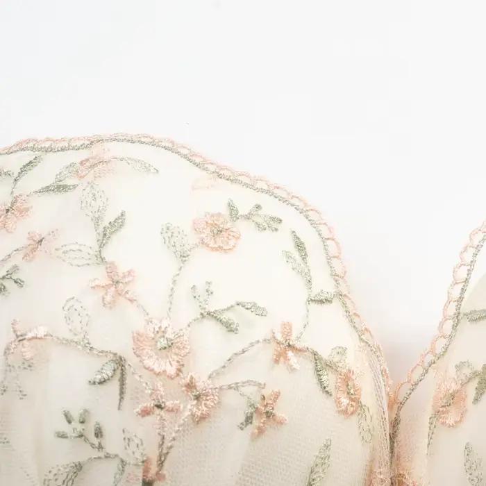 Soutien-gorge à petits seins froncés pour femmes, collection de sous-vêtements, poitrine plate, poitrine latérale, anti-affaissement, sans anneau en acier, soutien-gorge en relief