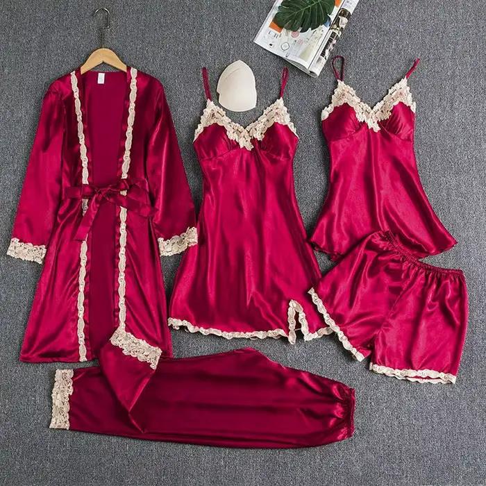 Nouvel Ensemble de Pyjama de Luxe en Satin 5 Pièces pour Femme 2025 – Vêtements de Nuit Soyeux avec Robe