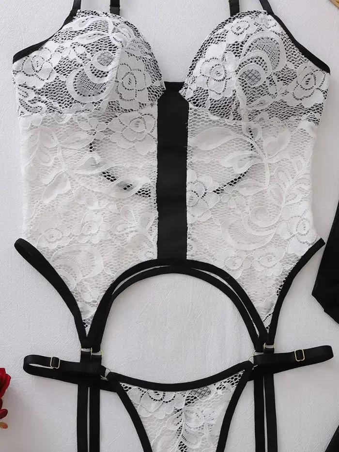 Ensemble de lingerie élégant pour femme Belamimi Willowy, corset et string 2 pièces avec bas, motif floral, baleines et volants, kit intime amincissant