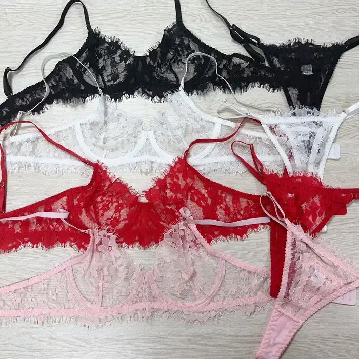 Ensemble de lingerie en dentelle blanche pour femme
