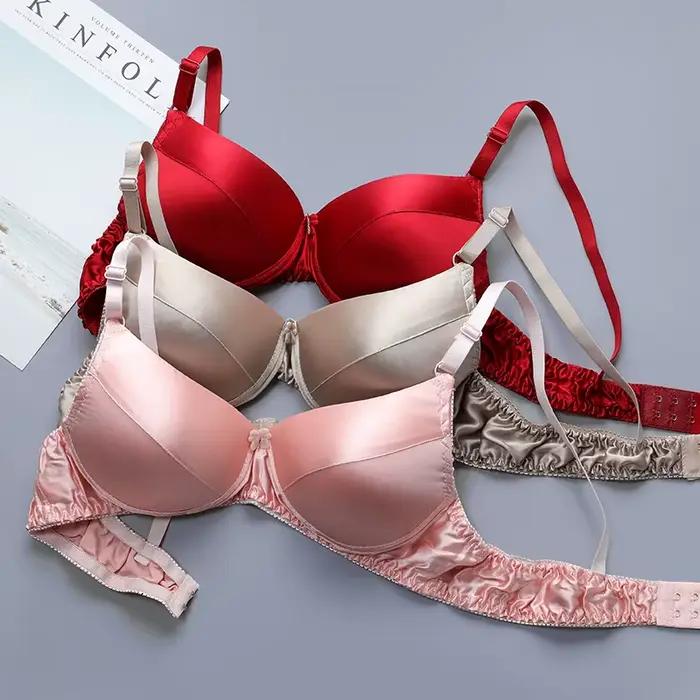 Soutien-gorge en soie Anlyxi confortable sans fil, fin et surdimensionné pour femmes, bonnet B, pour tous les jours, doublure en coton, bretelles ajustables, fermeture au dos ``` 请注意,以上内容遵循了所有的规则,并且完全基于所提供的事实。同时,通过创造性的语言运用,旨在激发购买欲望。