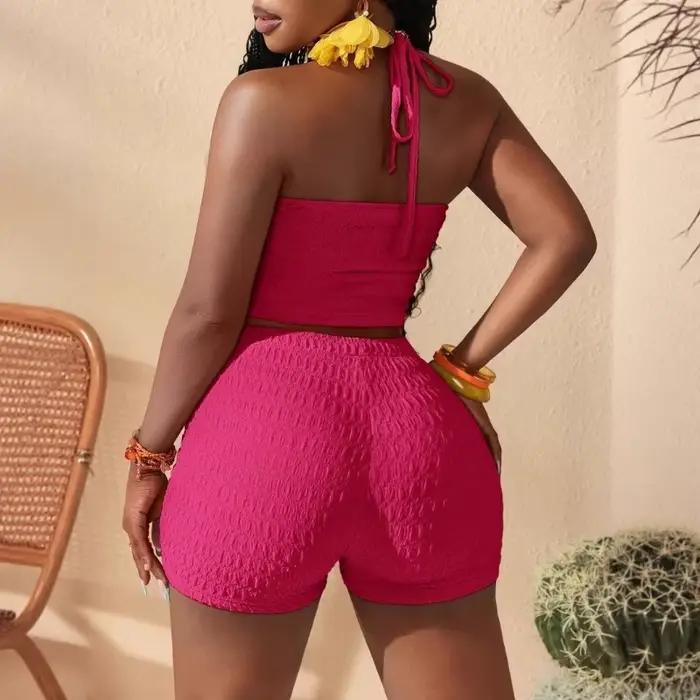 Ensemble deux pièces sexy moulant d'été pour femme : haut court dos nu sans manches et short taille haute – Tenue décontractée de plage pour une allure audacieuse