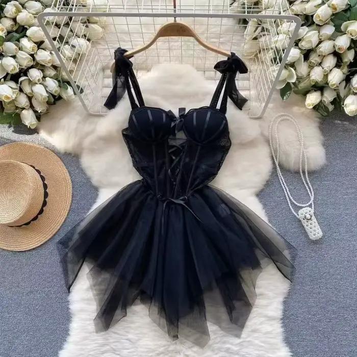 Chemise de nuit en dentelle transparente pour femmes