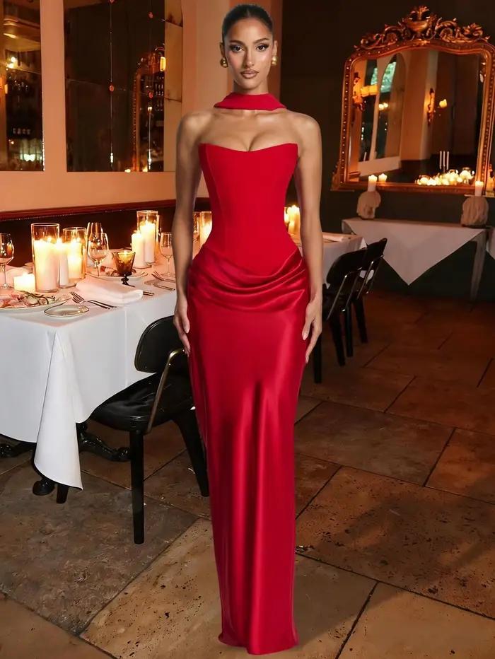 Robe longue moulante sexy sans bretelles pour femme