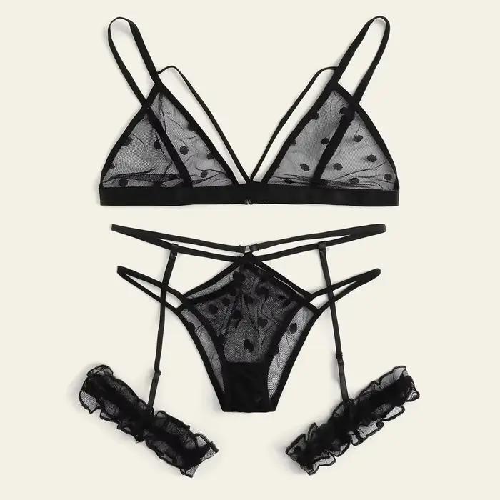 Lingerie en dentelle transparente pour femme