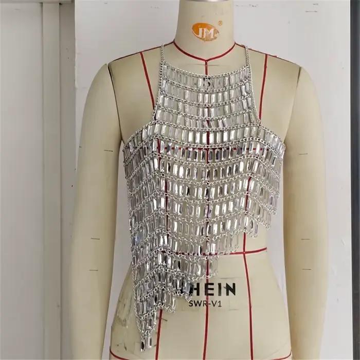 Chaîne de soutien-gorge perlée en strass argenté pour femmes
