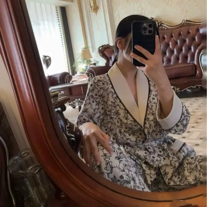Pyjama de luxe en velours pour femme