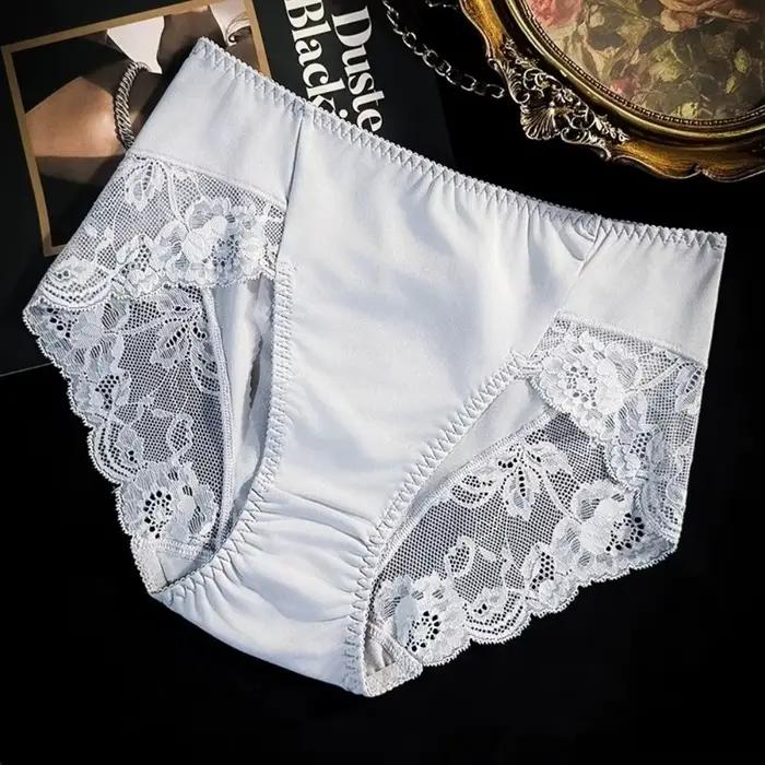 Culottes en dentelle taille moyenne grande