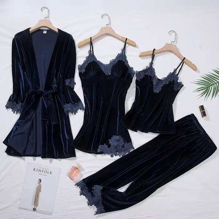 Ensemble pyjama quatre pièces en velours pour femme