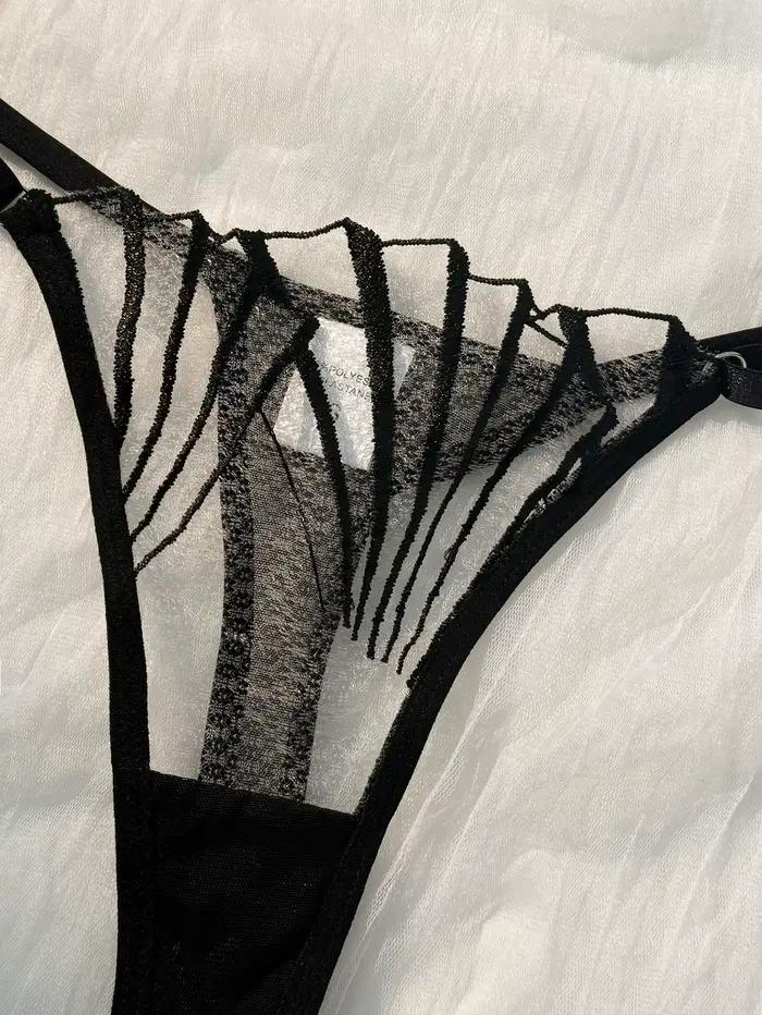 Ensemble de Lingerie brodée avec bonnet de poitrine festonné noir pour femmes