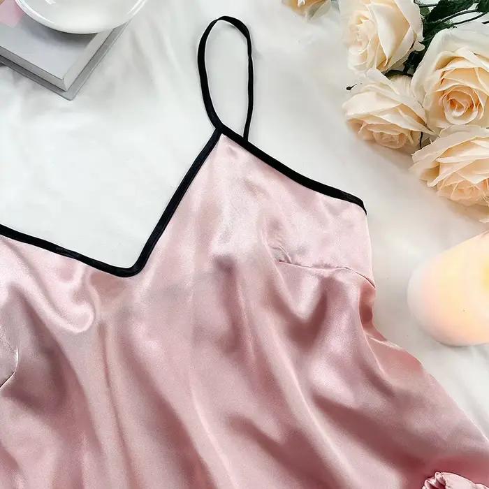 Ensemble pyjama en satin de soie pour femmes, col en V, bretelles spaghetti, shorts à volants, élégant et confortable pour les nuits d'été et toutes les occasions