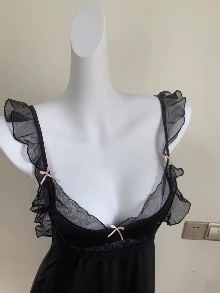 Chemise de nuit en dentelle à volants pour femmes